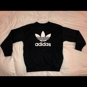 Black Adidas crewneck sweatshirt
